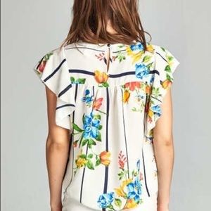 Floral flutter sleeve top